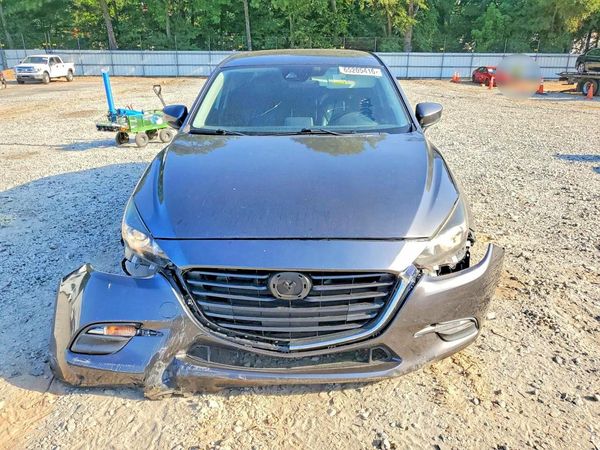 2018 MAZDA 3 Touring