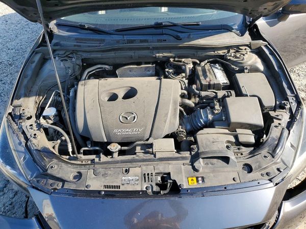 2018 MAZDA 3 Touring