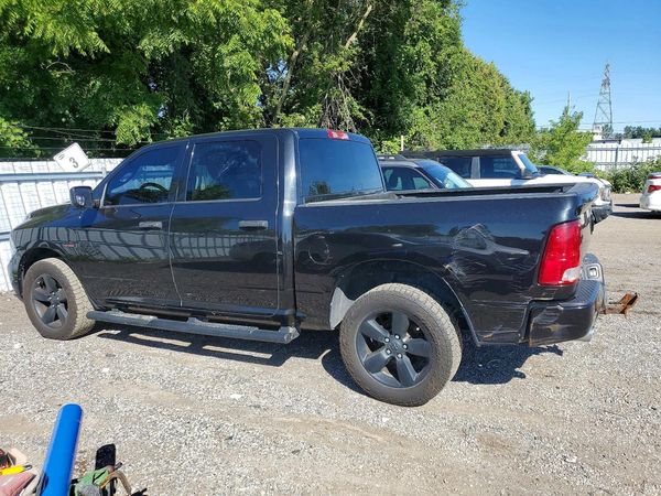 2017 RAM 1500 ST