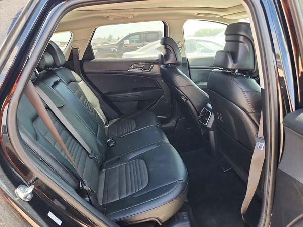 2025 KIA SPORTAGE SX-PRESTIGE (SX-P)
