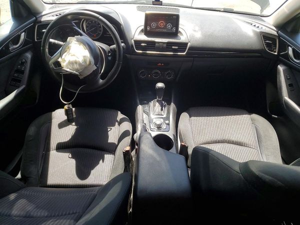 2015 MAZDA 3 Touring/GS
