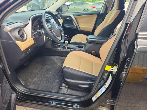 2016 TOYOTA RAV4 XLE (M Grade)