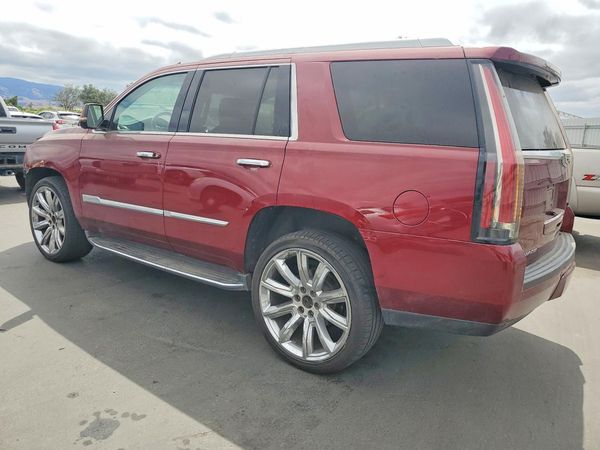 2016 CADILLAC ESCALADE Luxury