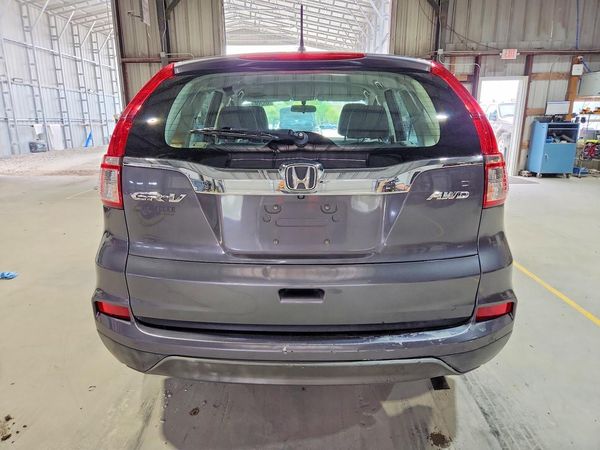2015 HONDA CRV LX