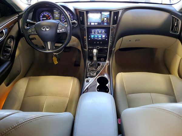 2015 INFINITI Q50