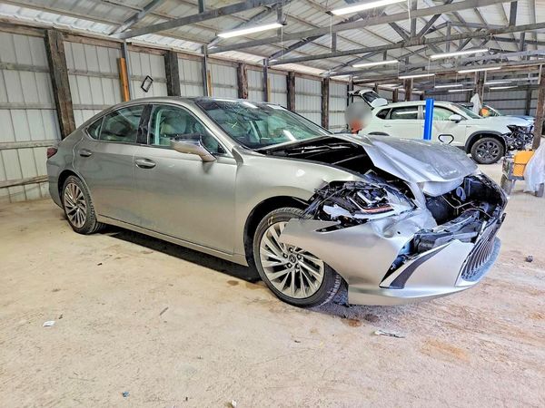 2020 LEXUS ES 350 Ultra Luxury