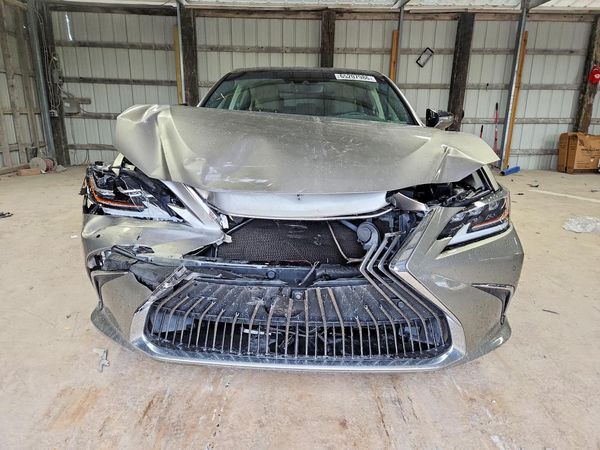 2020 LEXUS ES 350 Ultra Luxury