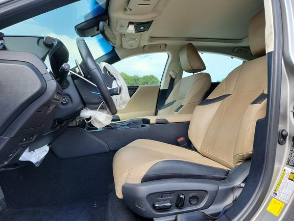 2020 LEXUS ES 350 Ultra Luxury