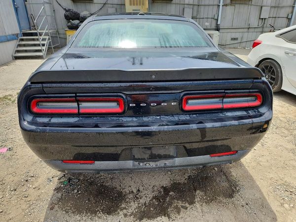 2019 DODGE CHALLENGER SXT