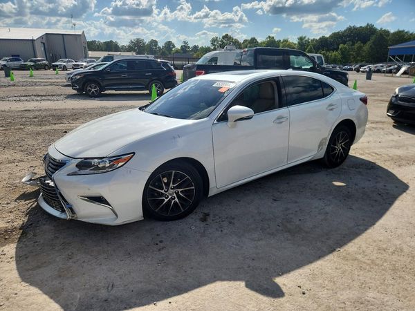 2016 LEXUS ES