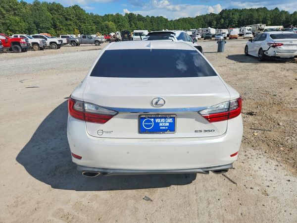 2016 LEXUS ES