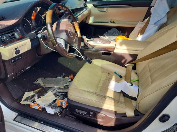 2016 LEXUS ES