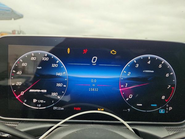 2025 MERCEDES-BENZ C