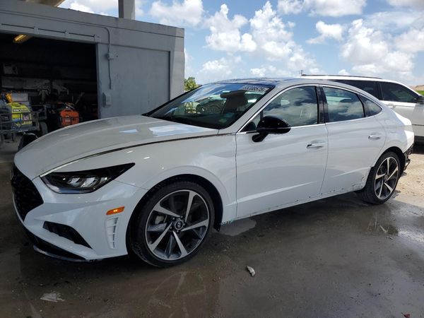 2023 HYUNDAI SONATA