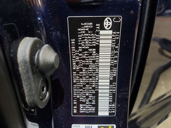 2022 TOYOTA COROLLA