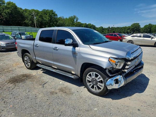 2020 TOYOTA TUNDRA Platinum Grade