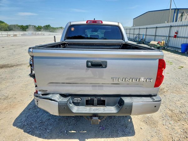 2020 TOYOTA TUNDRA Platinum Grade