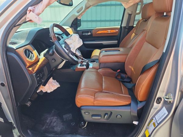 2020 TOYOTA TUNDRA Platinum Grade