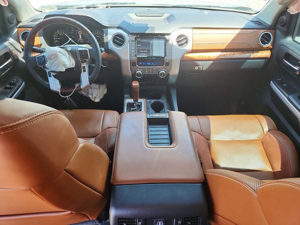 2020 TOYOTA TUNDRA Platinum Grade
