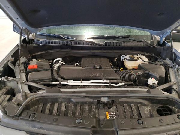 2024 CHEVROLET SILVERADO RST — Engine bay