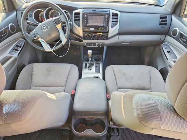 2015 TOYOTA TACOMA Delux Grade