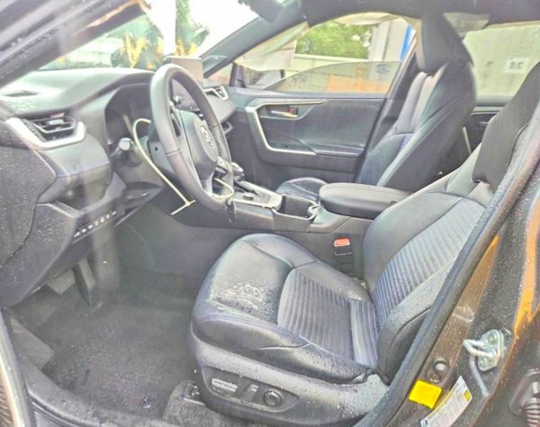 2023 TOYOTA RAV4 XSE — DENT
