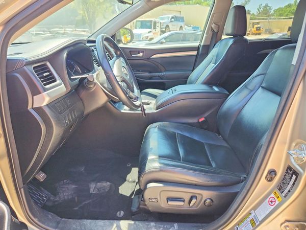 2014 TOYOTA HIGHLANDER Base/Hybrid — DENT