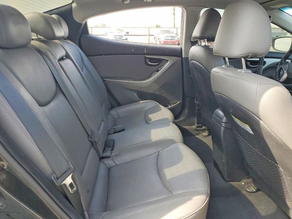 2013 HYUNDAI ELANTRA