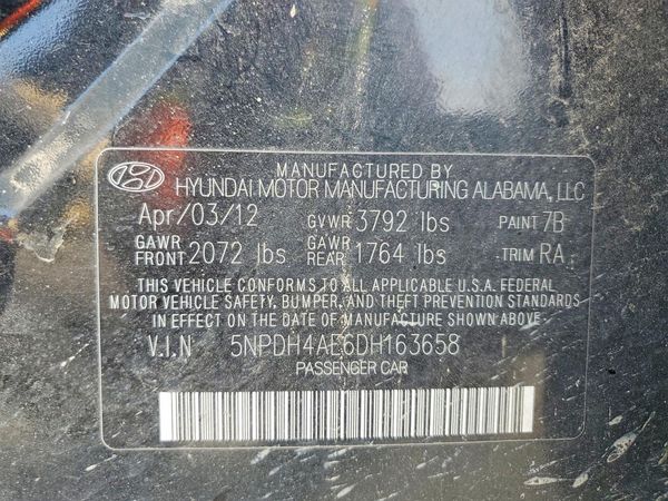 2013 HYUNDAI ELANTRA