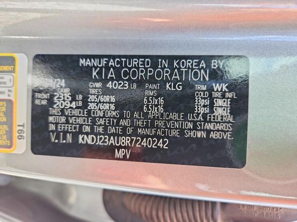 2024 KIA SOUL LX, S