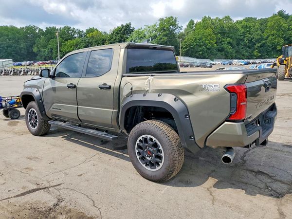 2025 TOYOTA TACOMA