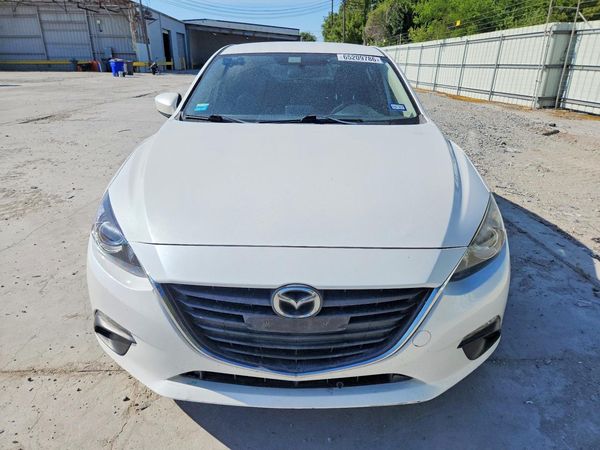 2015 MAZDA 3