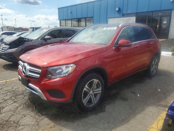 2017 MERCEDES-BENZ GLC