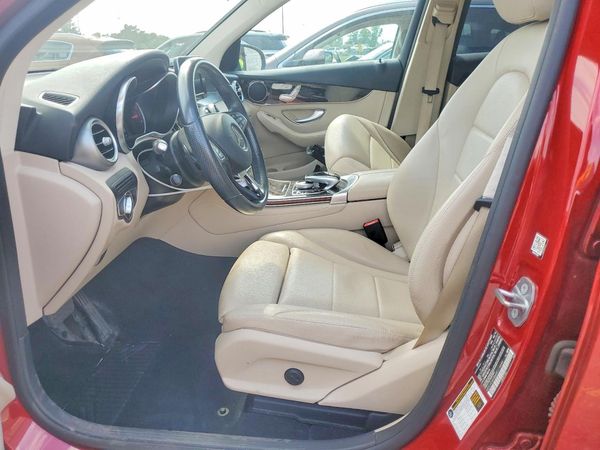 2017 MERCEDES-BENZ GLC