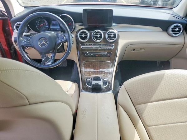 2017 MERCEDES-BENZ GLC