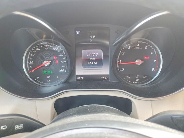 2017 MERCEDES-BENZ GLC
