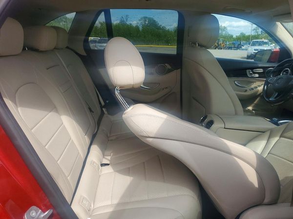 2017 MERCEDES-BENZ GLC