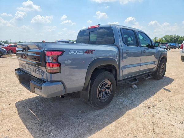 2025 NISSAN FRONTIER