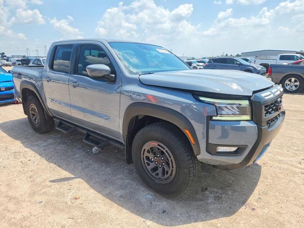 2025 NISSAN FRONTIER