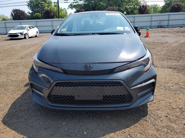 2022 TOYOTA COROLLA
