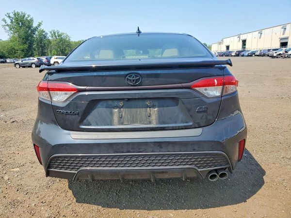 2022 TOYOTA COROLLA