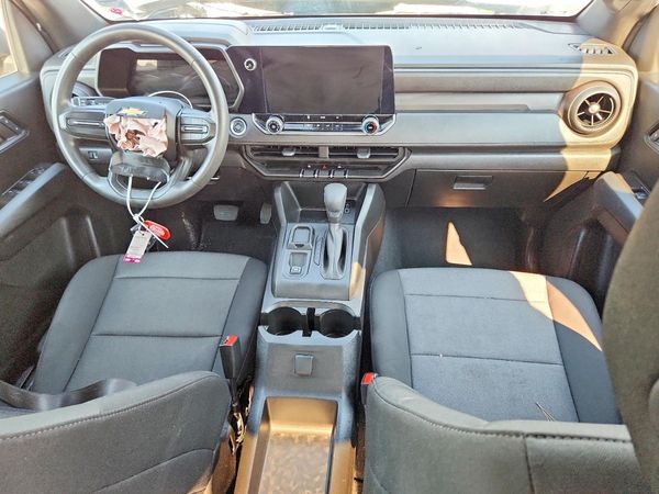 2024 CHEVROLET COLORADO
