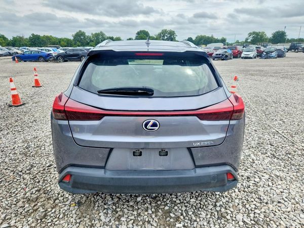 2021 LEXUS UX 250h Premium