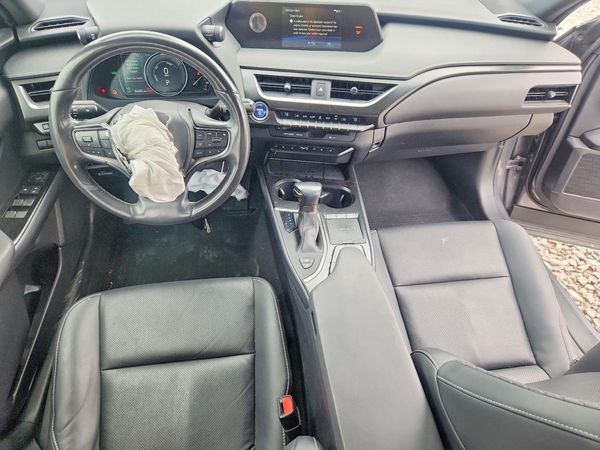2021 LEXUS UX 250h Premium