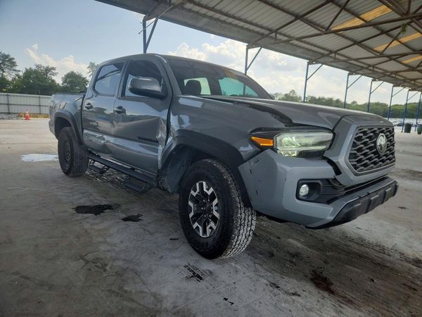2021 TOYOTA TACOMA SR5