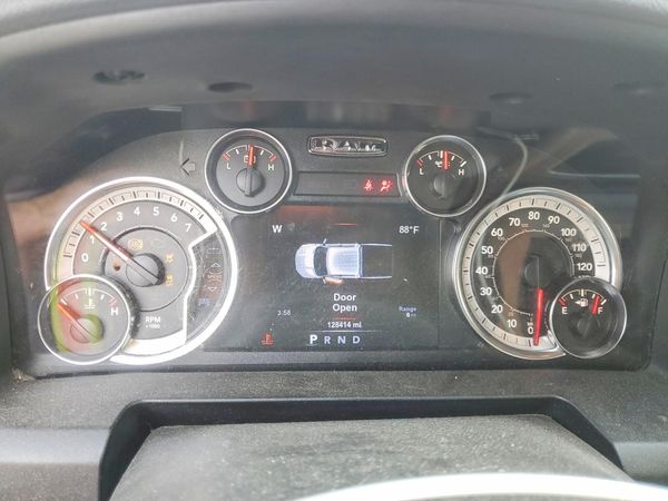2017 RAM 1500 SLT