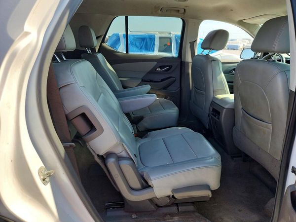 2020 CHEVROLET TRAVERSE LT