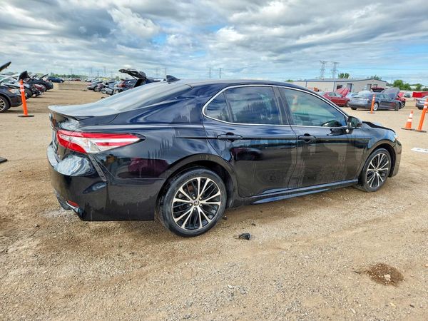 2020 TOYOTA CAMRY