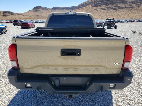 2018 TOYOTA TACOMA