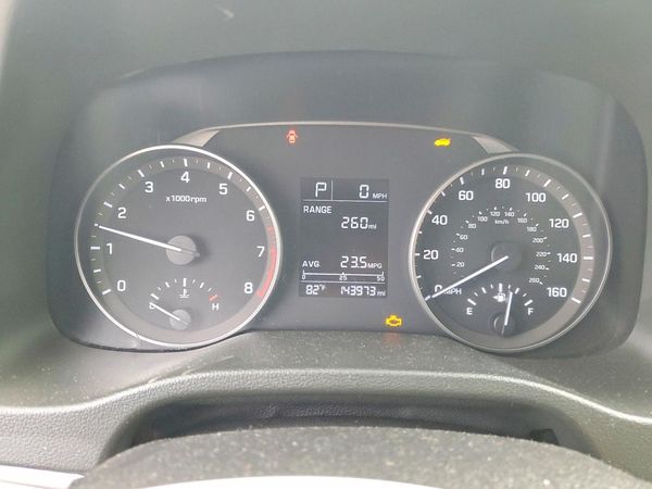 2017 HYUNDAI ELANTRA SE Base